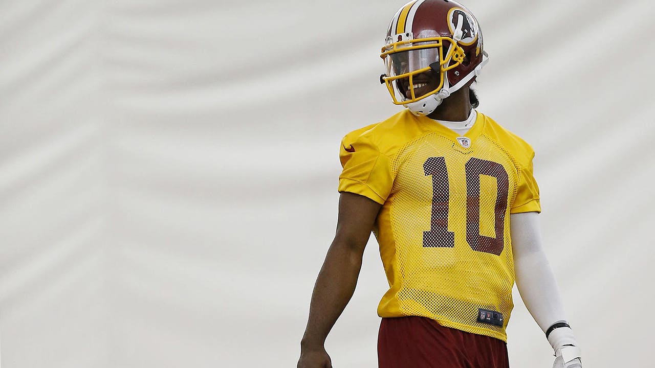 One year makes world of difference for Robert Griffin III